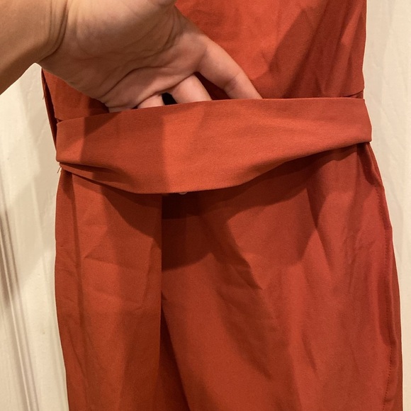 *New* One-Shoulder Dress in Rust from Misguided, size 8 - Picture 3 of 14